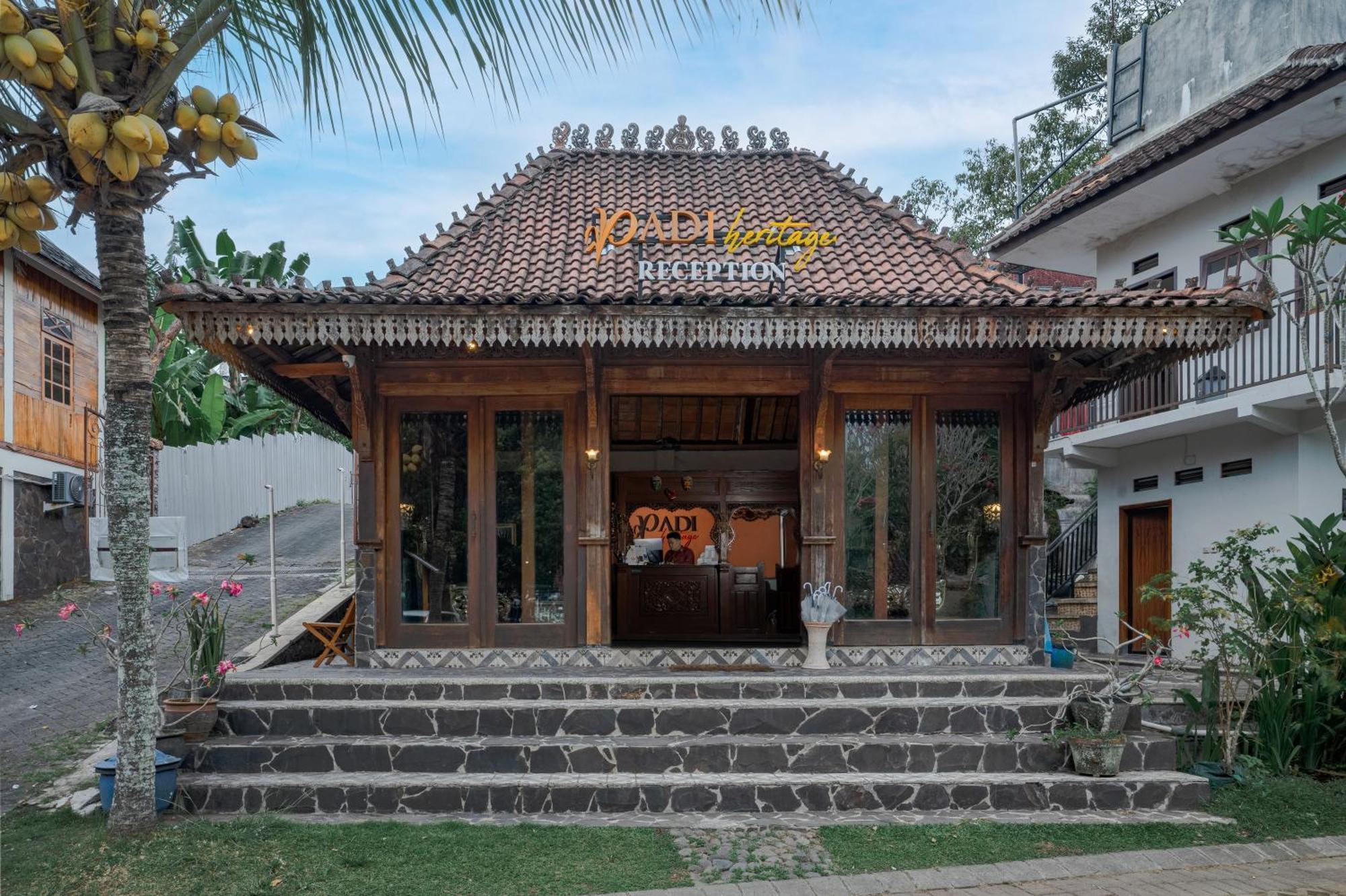Padi Heritage Hotel Маланг Екстериор снимка