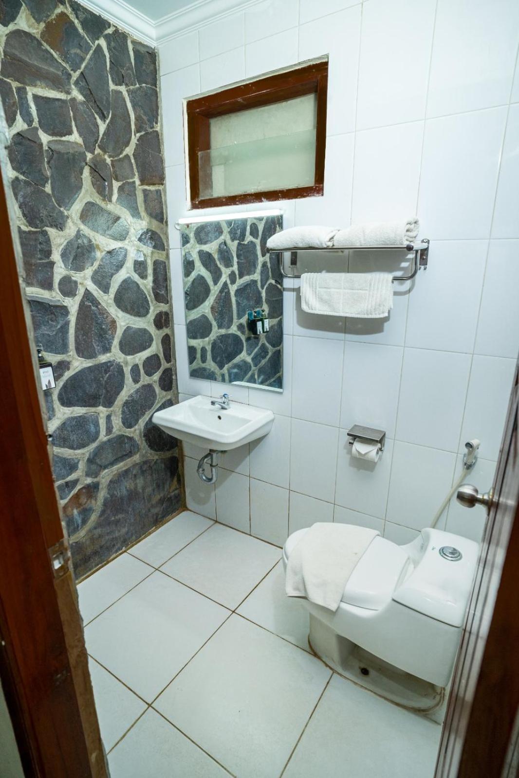 Padi Heritage Hotel Маланг Екстериор снимка